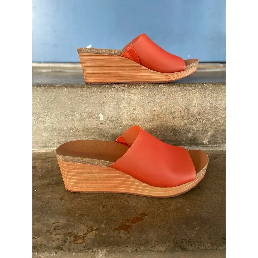 Baretraps Yalissa orange jelly wedge sandal - Picture 2 of 10